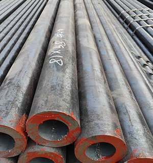 <a href='http://m.4hubb66.com/' target='_blank' style='color:#0000FF; text-decoration:underline;'>16MN無縫鋼管</a>主要特點是無焊接縫 16mn無縫鋼管主要特點是無焊接縫